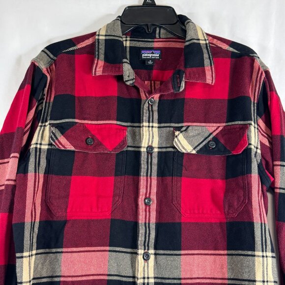Patagonia Mens Organic Cotton Red & Black Plaid Button-Up Long Sleeve Shirt Size - Picture 4 of 9